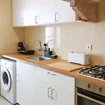 Lovely Apartment In The City Central With Terrace